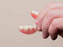 Стоматолог рассказала, стоит ли удалять зубы мудрости