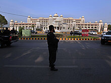 Министр обороны Пакистана возглавил МИД