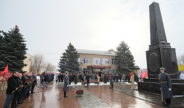 Памятный знак «Рубеж Сталинградской доблести» открыт в станице Клетской