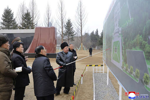 ЦТАК: Ким Чен Ын проверил строительство музея в честь подвигов бойцов КНДР на СВО
