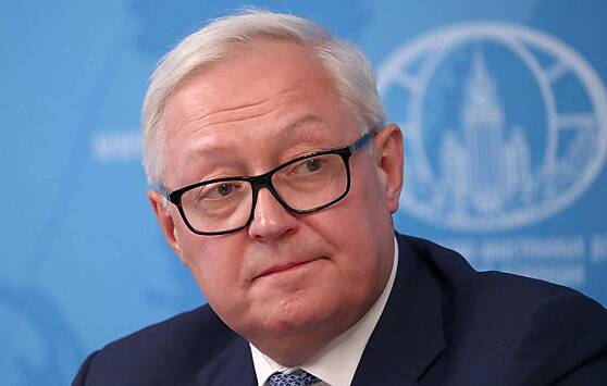 В России вспомнили выступление Пауэлла с пробиркой в ООН