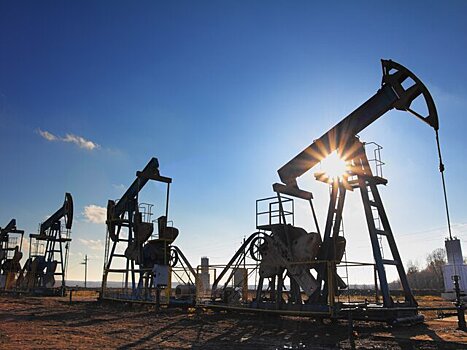 Аналитик назвал факторы, влияющие на нефтяные цены