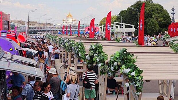 Фестивали в парках посетили более 100 тыс. человек