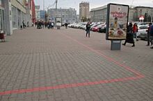 В центре Новосибирска провели красную линию для туристов