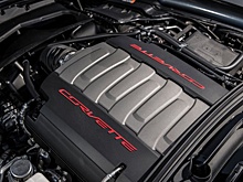 Всего один классический ДВС попал в топ-10 лучших моторов 2025 года