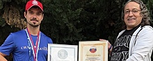 Новосибирский учитель истории установил мировой рекорд после забега на 2100 километров