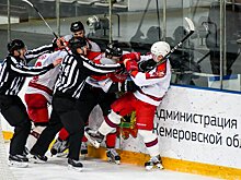 «Ижсталь» на выезде уступила новокузнецкому «Металлургу»