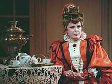 Никто не знает, сколько в ее жизни было испытаний. О закрытой и непарадной Быстрицкой