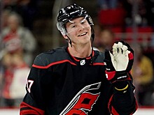 «Каролина» взяла верх над «Торонто», Свечников сделал результативную передачу