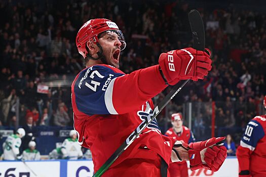 Как Александр Радулов выступает за Локомотив в сезоне-2025/2026 КХЛ