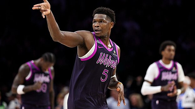 Энтони Эдвардс: «Гилберт Аренас считает, что я не играю на равный счет, потому что тороплюсь домой»