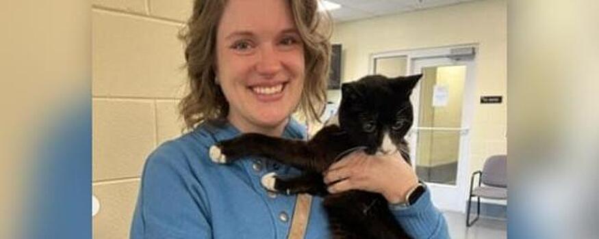Жительница США нашла свою пропавшую кошку спустя девять лет поисков