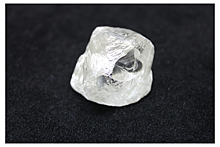 "Алроса" в ходе первого этапа цифрового тендера продала 102 крупных алмаза