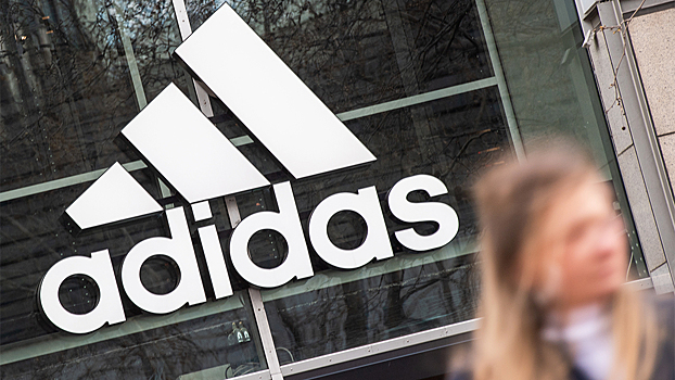 Adidas терпит убытки впервые за 32 года