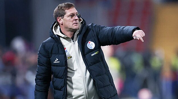 Пятибратов об алкоголе на стадионах: «Пиво – благородный напиток. Наше общество – зрелое и ответственное. 1-2 бутылки для болельщика после тяжелого рабочего дня – способ расслабиться»