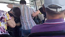 Водитель троллейбуса подрался с подростком из-за 23 рублей