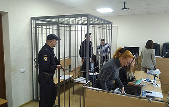 Свидетель по делу бывшего вице-губернатора псковской области выступил против него в суде