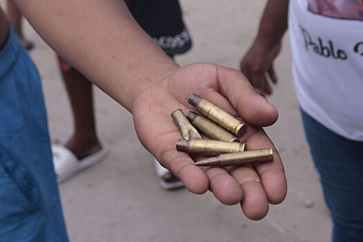 “Это была бойня”: жители рассказали о самом смертоносном полицейском рейде в трущобах