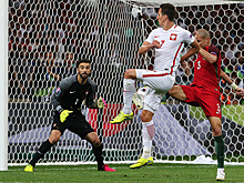 Сборная Португалии стала первым полуфиналистом Евро-2016