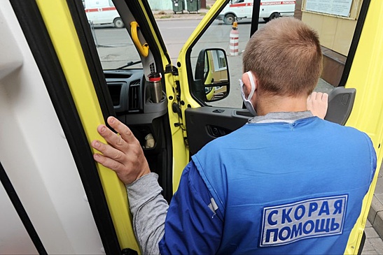 Mash: Напавший на учителя в Люберцах принес в школу молоток и нож