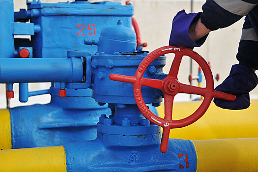 "Газпром" увеличил транзит российского газа через Украину
