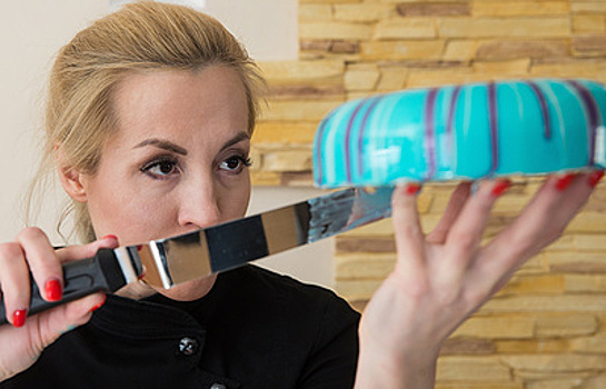 Сладкое зеркало: необычные торты прославили на весь мир кондитера из Уфы