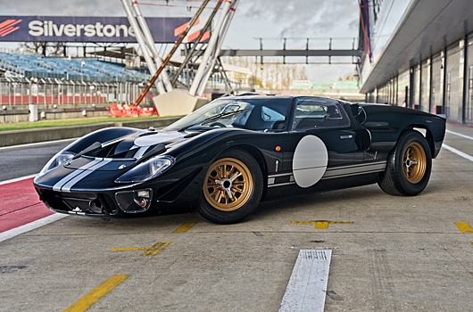 Электрическая реплика Ford GT40 будет звучать, как суперкар с «восьмеркой»