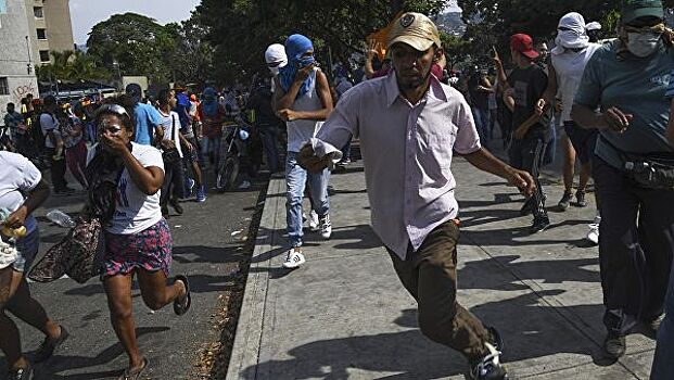 Эксперт назвал способ выхода из политического кризиса в Венесуэле