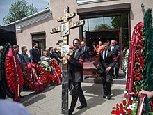 В Краснодаре простились с первым мэром Валерием Самойленко