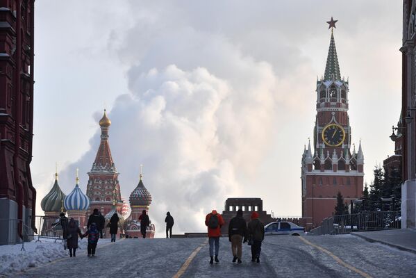 В Гидрометцентре предупредили о сибирских морозах после сильной метели в Москве