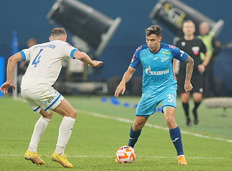 «Пока Мантуан выглядит предпочтительнее Мостового и Бакаева» - Владислав Радимов