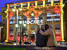 Сходили на Моховую, вспомнили Витьку и Серёжку