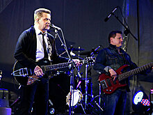 Джулиан Барнс: Нобелевскую премию могут отдать "Любэ"