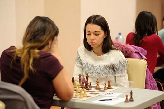 Девушка из Саратова стала одной из лучших шахматисток в России