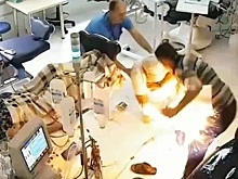 Иномарка врезалась в мусоровоз на юго-востоке Москвы