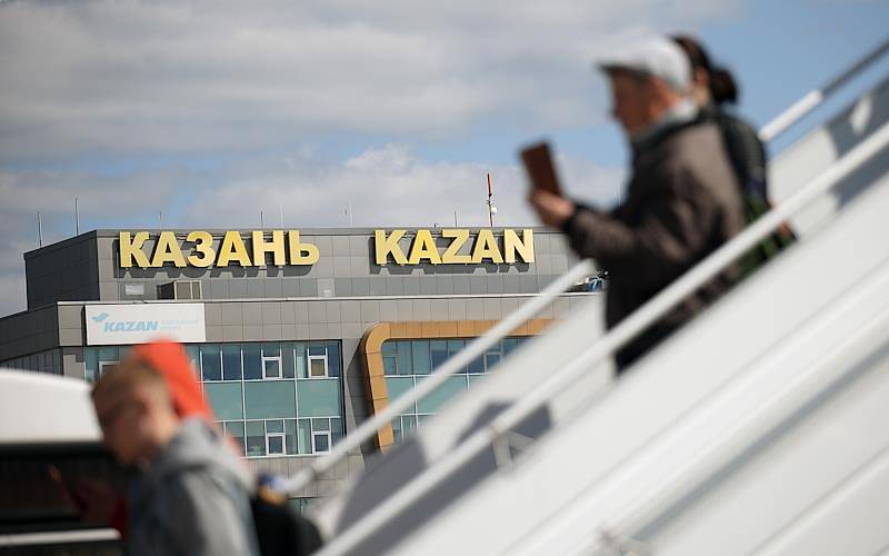 В четырех российских аэропортах ограничили прилеты и вылеты самолетов