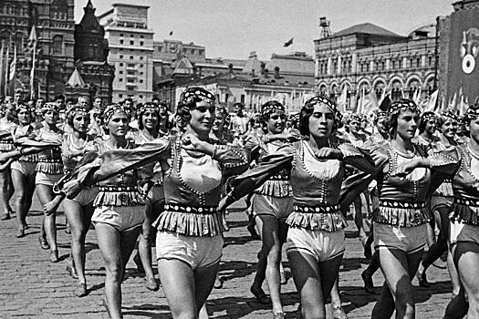 Аборт в СССР: между законом и осуждением. Как делали свой выбор советские женщины?