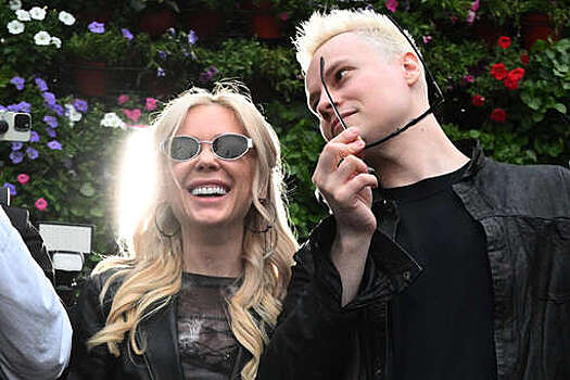 Певец Shaman признался, что считает себя добытчиком в семье с Мизулиной