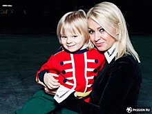 3-летний сын Яны Рудковской стал звездой шоу «Щелкунчик»