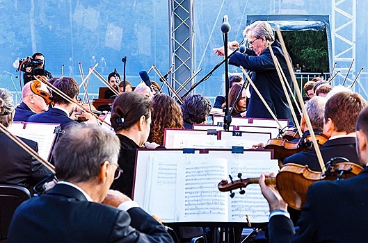 Государственный русский оркестр представит новый сезон музыкой петербургских композиторов