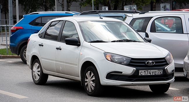 Lada Granta больше не лидер авторынка России