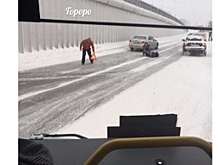 В Новом Уренгое на переходе сбили женщину. За полдня на Ямале произошло девять аварий