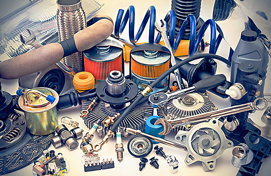 Петербуржец не смог добиться замены неисправной автомобильной детали по гарантии