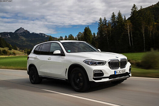 BMW X5 xDrive45e G05- очередной гибрид от BMW