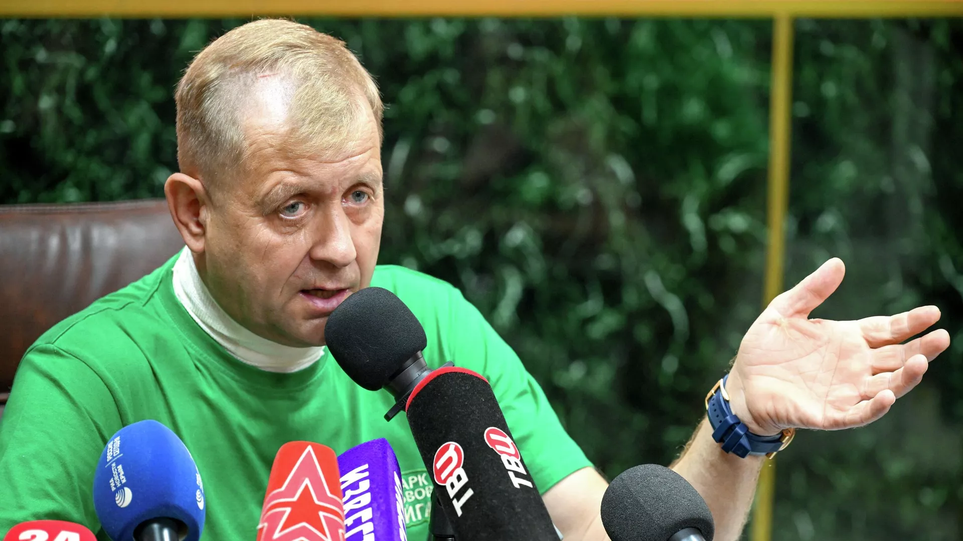 Переживший нападение льва владелец Тайгана вернулся к полноценной работе