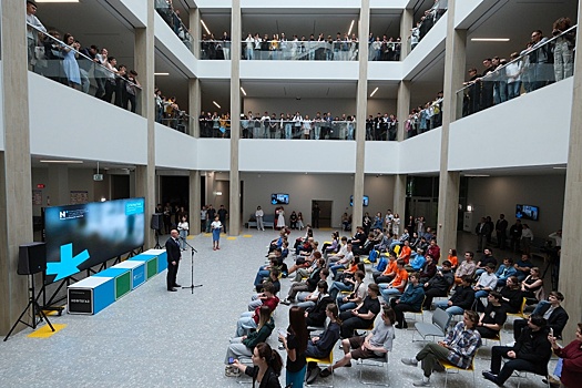 В Новосибирске вице-премьер Дмитрий Чернышенко открыл корпус кампуса мирового уровня