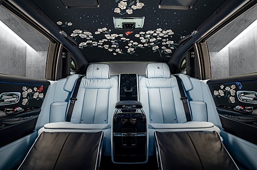Rolls-Royce Phantom украсили вышивкой из миллиона стежков