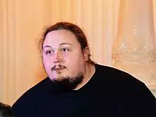 «Сейчас похудел»: Никас Сафронов раскрыл новый вес 34-летнего Луки Затравкина