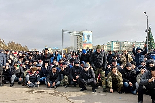 В Алма-Ате вновь вспыхнули беспорядки