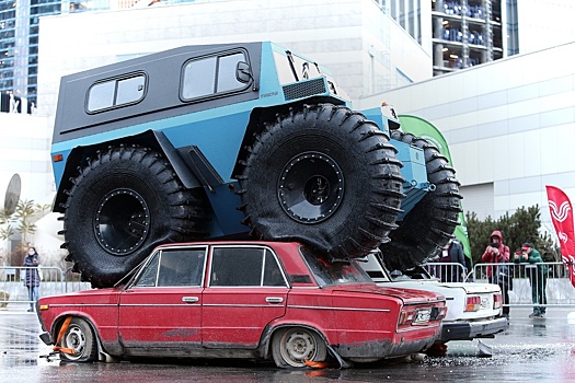 Обычным водителям предлагают доверить управление тяжелой техникой